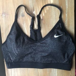 Nike Pro Indy Sparkle sports bra